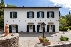  Villa Serena & Dépendances  Кортона